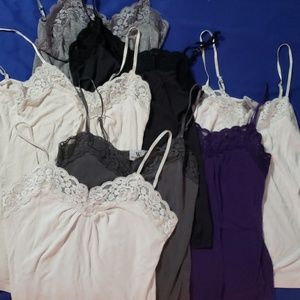 Set of 7 women's tanks